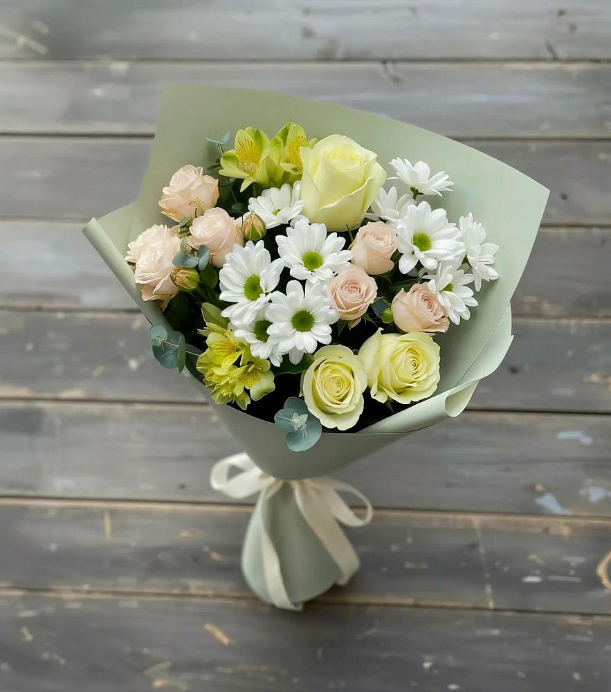 Букет цветов из: Альстромерии, Розы и Хризантемы в Южный