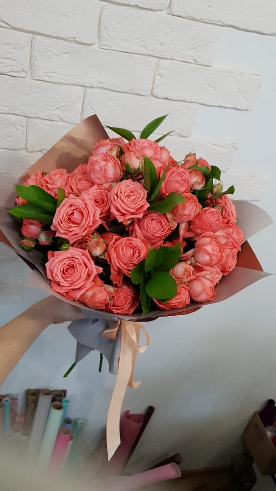 Букет цветов из: Розы в Южный