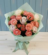 Букет цветов из:  Розы в Южный