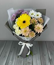 Букет цветов из:  Розы, Герберы и Хризантемы в Южный