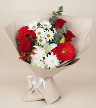 Букет цветов из:  Розы, Хризантемы, Герберы и Лилии в Южный