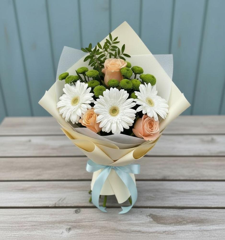 Букет цветов из: Герберы, Розы и Хризантемы в Южный