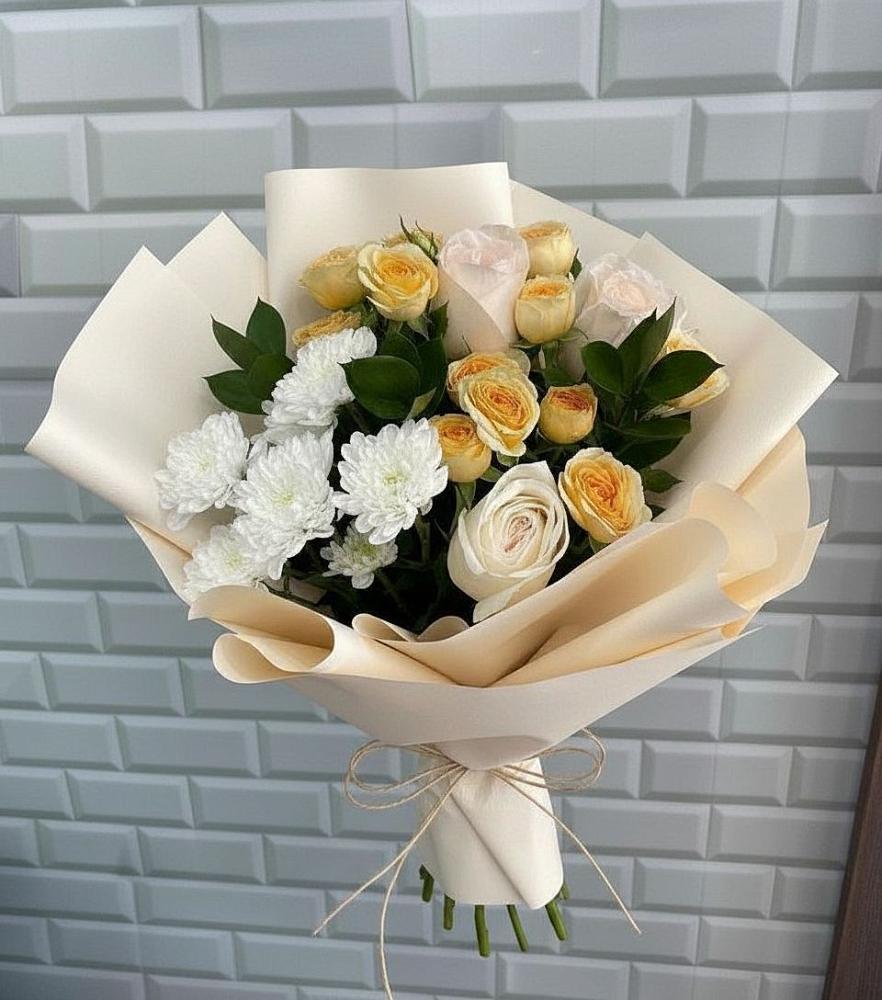 Букет цветов из: Розы и Хризантемы в Южный