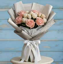 Букет цветов из:  Розы в Южный