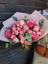 Букет розы в пальмах в Южный Букет цветов из: Розы в Южный