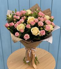Букет цветов из:  Розы в Южный