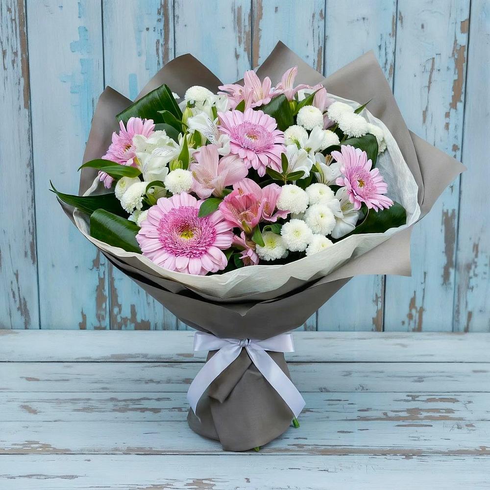 Букет цветов из: Герберы, Альстромерии и Хризантемы в Южный