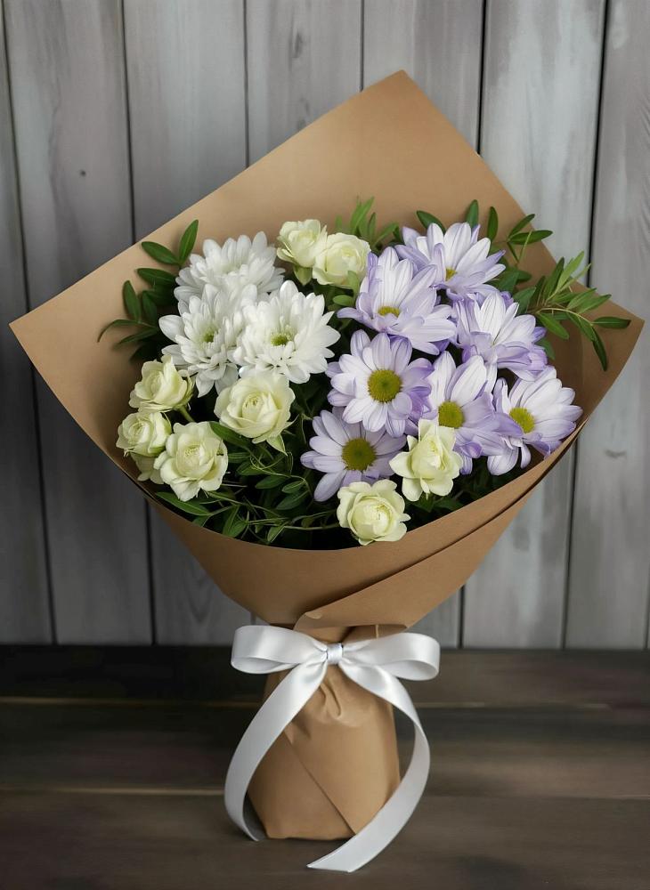Букет цветов из: Хризантемы и Розы в Южный