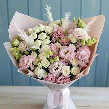 Букет цветов из:  Альстромерии и Розы в Южный
