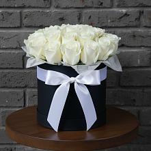 Цветочная композиция из Розы в шляпной коробке в Южный